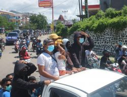 Tiba di Kupang, Disambut Ribuan Pendukung. Jeriko : Jangan Berlarut Dalam Kekecewaan