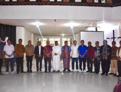 Paskah Oikumene Pemkot Kupang, Walikota Minta ASN Bekerja dengan Kasih