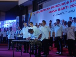 Wabup Kupang Hadiri Pelantikan BP KADIN NTT Masa Bakti 2021-2926