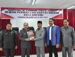 Wali Kota Jeriko Pamit di Penutupan Sidang II DPRD Kota Kupang