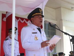 Pimpin Upacara HUT RI Ke 77 Kabupaten Kupang, Bupati Korinus ; Indonesia Tangguh