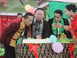 Bupati Kupang Hadiri HUT Ke 65 Gereja Ebenhaezer Pukdale