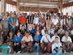 Staff Dubes Australia Monitoring Implementasi Program SIAP SIAGA di Buraen