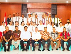 Bupati Korinus Lepas Kontingen Pesparani Kabupaten Kupang