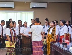 Pj Wali Kota Lepas Kontingen Pesparani Perwakilan Kota Kupang