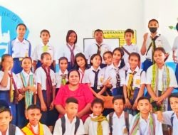 Cinta Budaya, SMPN 20 Kota Kupang Wajib Pakai Selendang Tenun Ikat