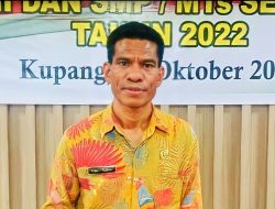 Di Kota Kupang, Penerapan Aturan Seragam Daerah di Sekolah Jadi  Kewajiban 