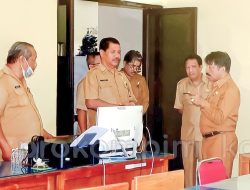 Hari Pertama Masuk Kerja di Tahun 2023, Pj Wali Kota Kupang Sidak OPD