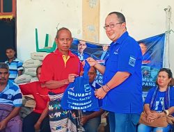 Demokrat NTT Bantu 80 KK Korban Banjir di Fatuleu Barat