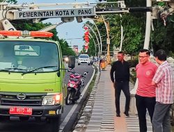 Rayakan Imlek, Pemkot dan Paguyuban Tionghoa Pasang Lampion di Jalan El Tari