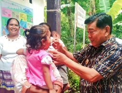 Wabup Kupang Pantau Langsung Kegiatan Bulan Timbang di Taebenu