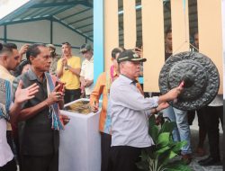 Bupati Kupang Launching Pemanfaatan Dua Gedung Baru Pasar Lili