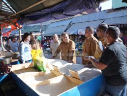 Pj Wali Kota Kupang Sidak Pasar, Pantau Harga Komoditas Utama