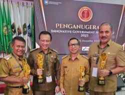 WoW, Pj Gubernur NTT Ayodhia Kalake Terima Award IGA 2023