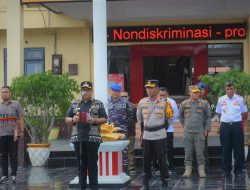 Pj Wali Kota Kupang Pimpin Apel Pasukan Pengamanan Nataru 2023 – 2024