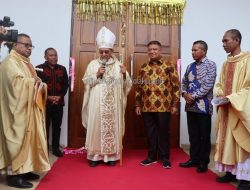 Pj Wali Kota Kupang Resmikan Gereja Katolik MBR Kuasaet Petuk