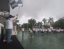 Pj. Gubernur NTT Ikut Jalan Sehat Ikasmansa’87