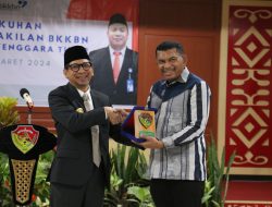 Ayodhia Kalake Kukuhkan Kepala Perwakilan BKKBN Provinsi NTT