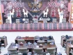 Ayodhia Kalake Apresiasi Pelaksanaan Paripurna Provinsi NTT ke 22