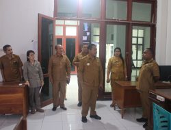 Tancap Gas, Hari Pertama Masuk Kantor Pj Bupati Kupang Sidak Kehadiran ASN