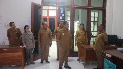 Tancap Gas, Hari Pertama Masuk Kantor Pj Bupati Kupang Sidak Kehadiran ASN