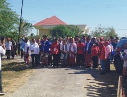 Pertama Mendaftar ke KPU, Paket KORSA Diantar Ratusan Pendukung