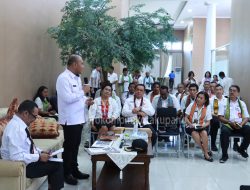 Pj Wali Kota Kupang “Ngopi Bareng” RT/RW, LPM dan Lurah se-Kecamatan Kelapa Lima