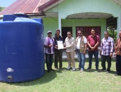 Korban Angin Peting Beliung Amfoang Terima Bantuan Pemkab Kupang 