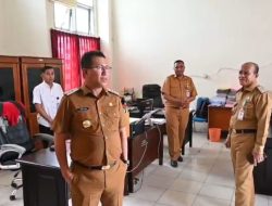Bupati Kupang Ajak ASN Jaga Kebersihan Lingkungan Kantor 