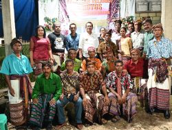 Bupati Kupang Hadiri Syukuran Relawan Proyos 