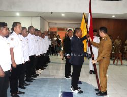 Wali Kota Chris Widodo Lantik Pengurus Karang Taruna Kota Kupang Periode 2025 – 2030