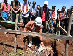 Bupati Kupang Hadir Peletakan Batu Pertama Pabrik Konsentrat PT Bakti  Alam di Silu 