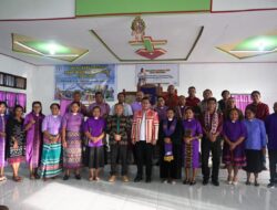 Bupati Yosef Lede Hadiri Pembukaan Sidang Klasis Amabi Oefeto Timur ke-7