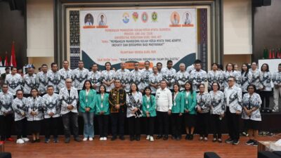 Bupati Kupang beri Pembekalan ke  Mahasiswa UPG 1945 NTT, Ajak Kolaborasi Bangun Mutu Pendidikan 