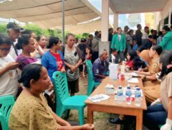 Laksanakan Instruksi Bupati Kupang, Ratusan Penerima Bansos Manusak Ikut CKG