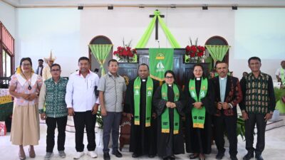 Dihadiri Bupati Kupang, Pisah Sambut Pendeta GMIT Narwastu Noelbaki Berlangsung Haru