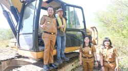 Bupati Kupang Pimpin Cetak Sawah Baru di Oelatimo, Berdayakan Lahan Tidur 77 Hektar